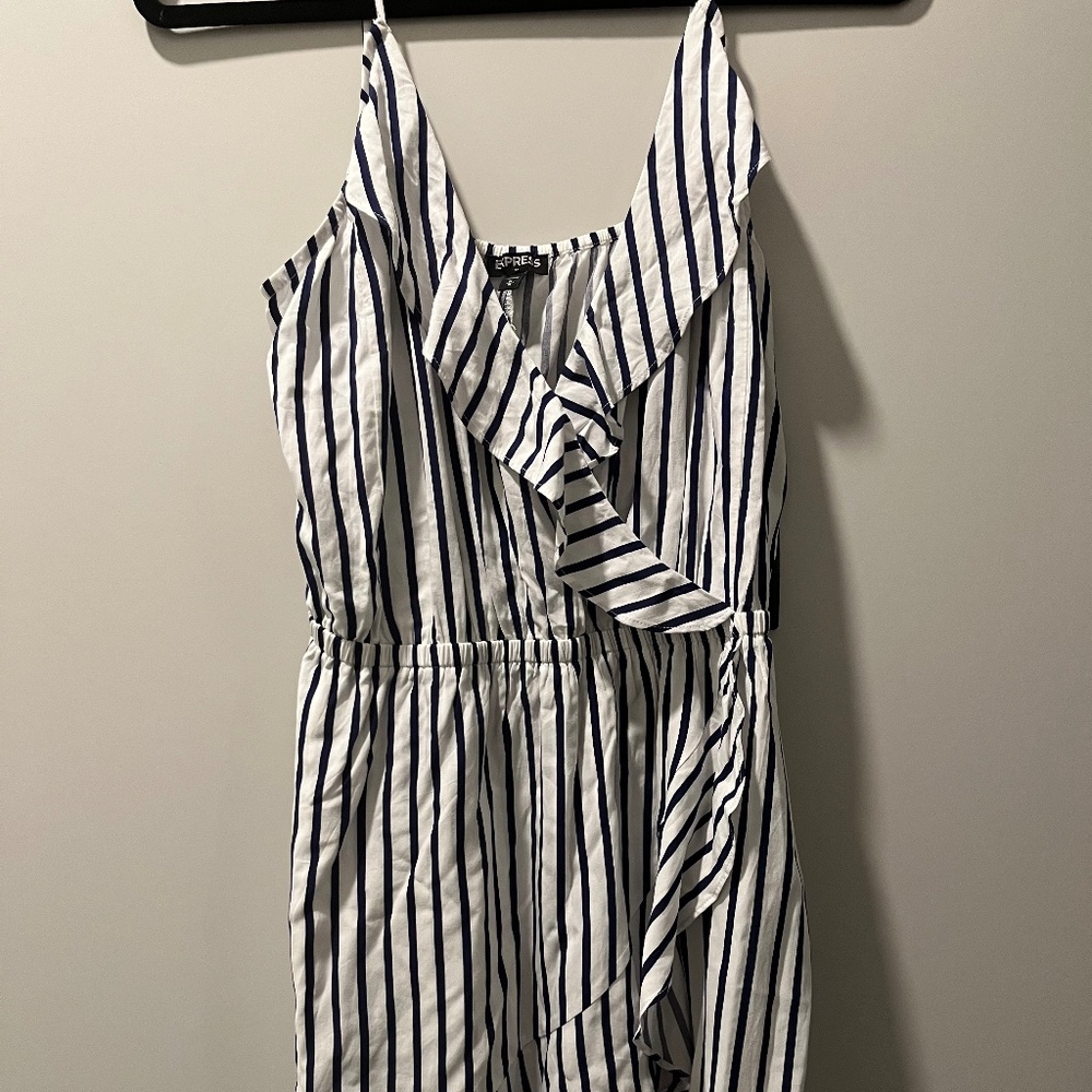 Express- Knee Length Dress